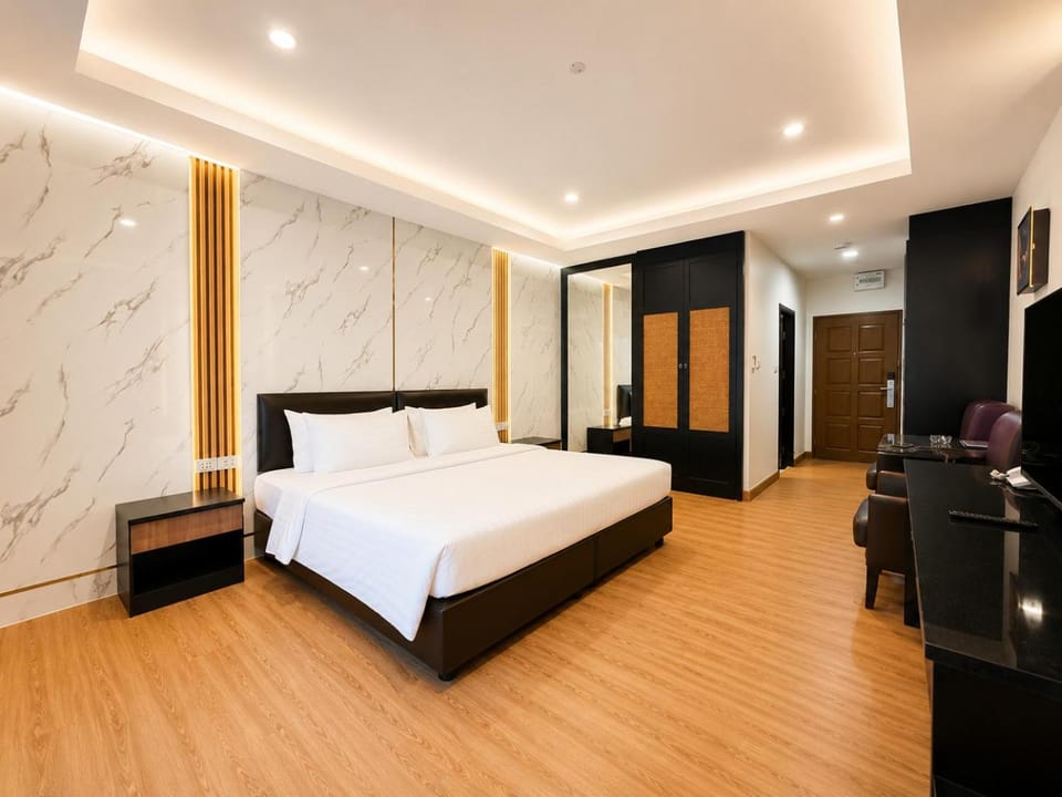 Balcony/Terrace, Kitchen or kitchenette, Bedroom