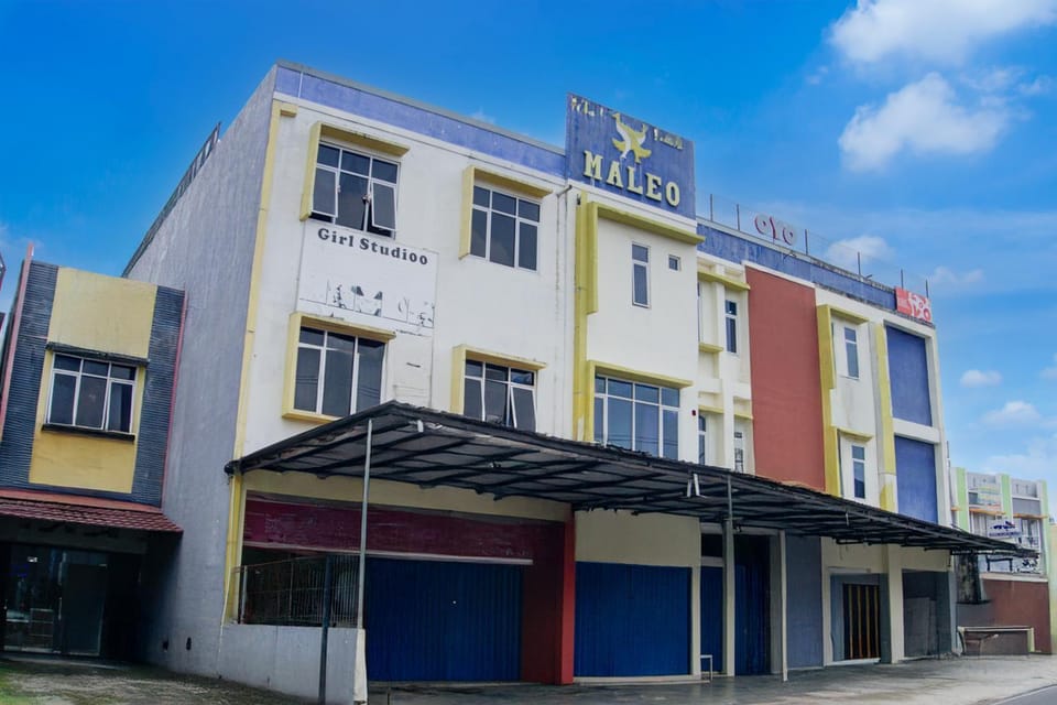 Property building, Facade/entrance