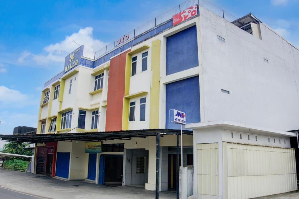 Property building, Facade/entrance