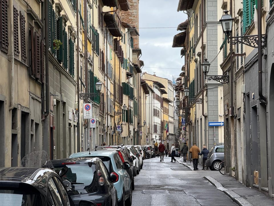 Property building, Neighbourhood, City view, Street view, Location