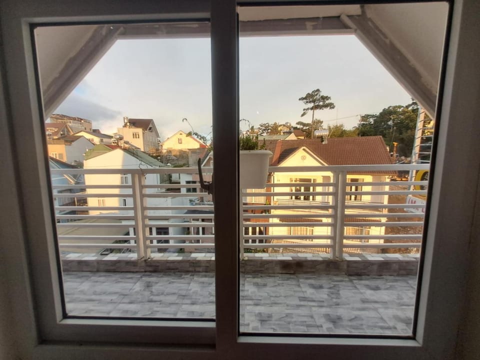 View (from property/room), Balcony/Terrace