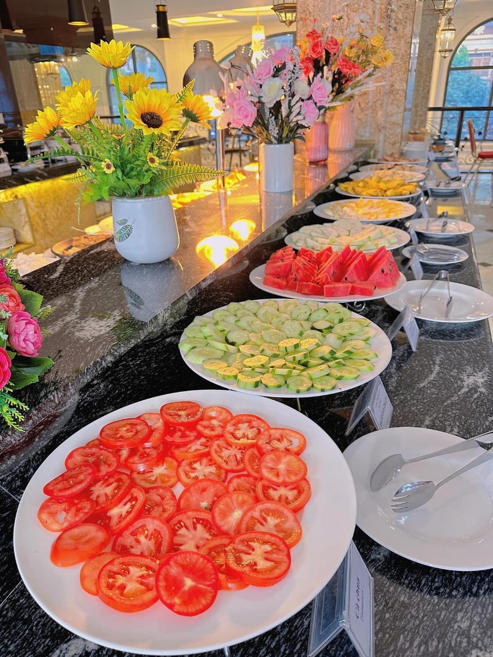 Breakfast, Buffet breakfast