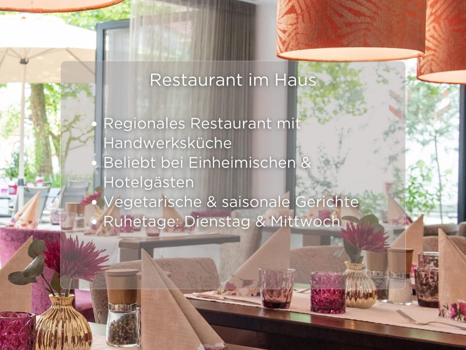 Restaurant/places to eat, Text overlay