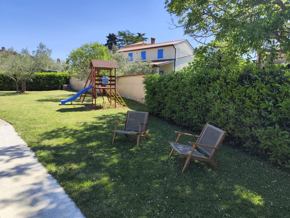 Children play ground, Garden, sunbed
