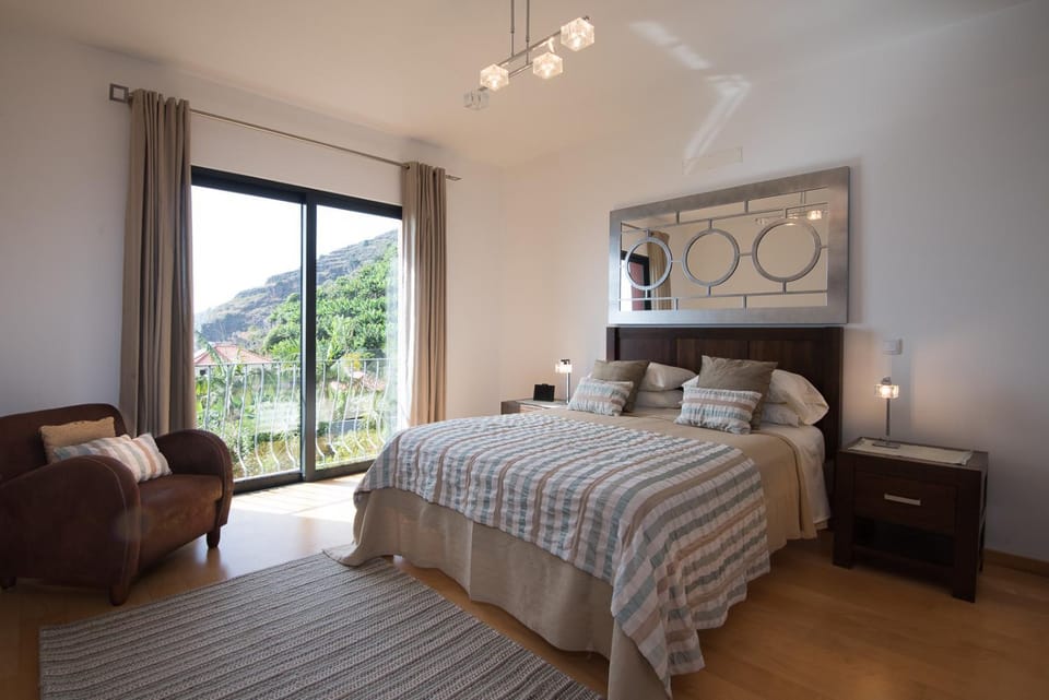 Bed, Natural landscape, Bedroom