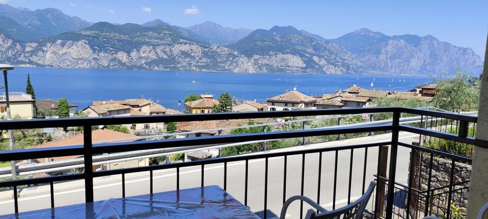 New Piccolo Residence Apartment in Malcesine