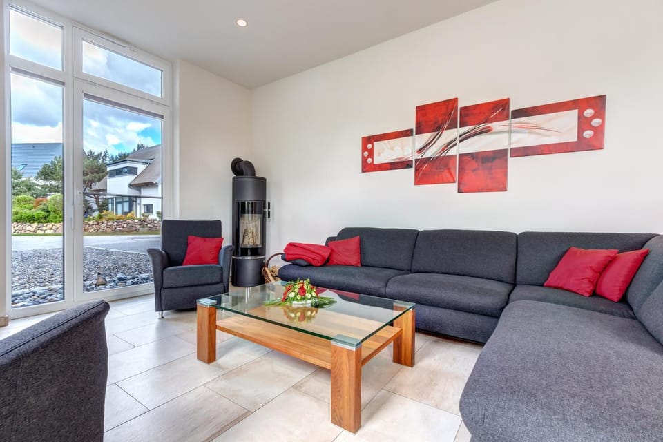 Living room, Decorative detail, Seating area