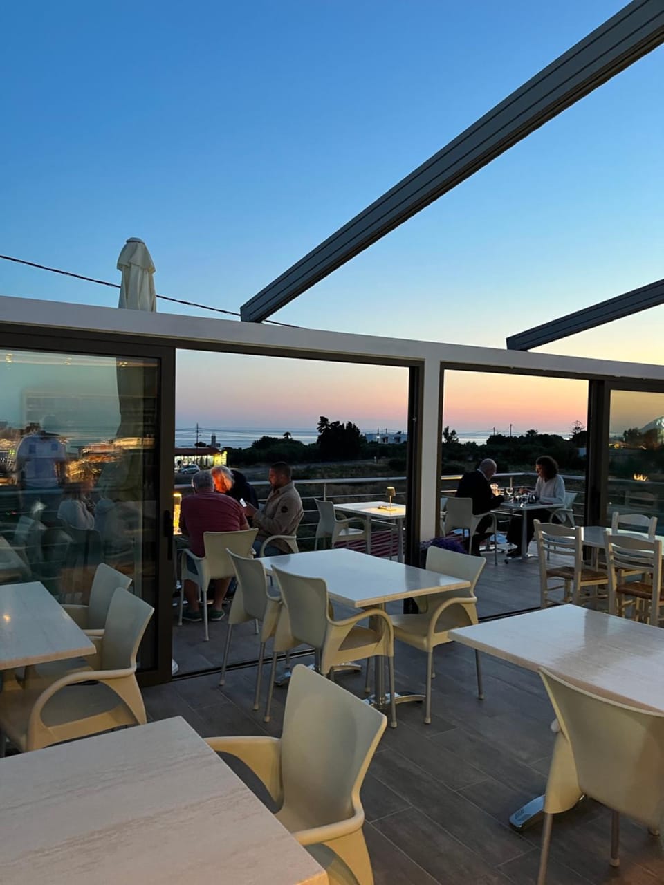 Blue Sky Apartment in Crete