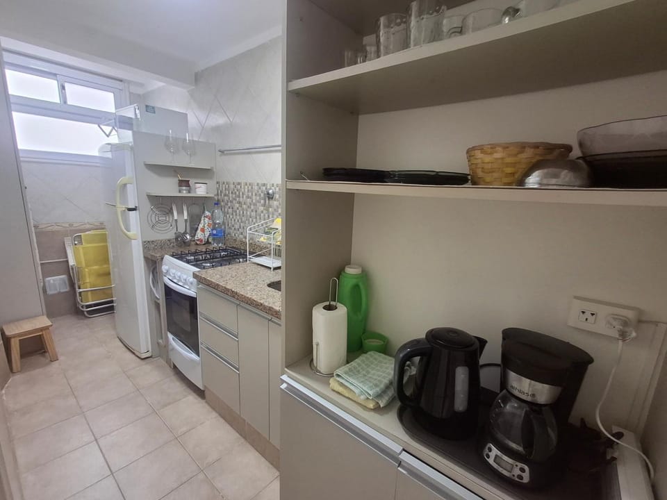 microwave, oven, sunbed, laundry, kitchen