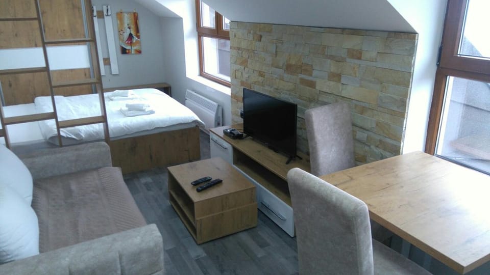 Milmari, Resort, Premier Apartman A52 & Parking garage FREE Apartment in Serbia