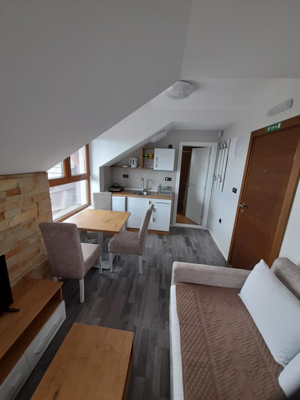 Milmari, Resort, Premier Apartman A52 & Parking garage FREE Apartment in Serbia