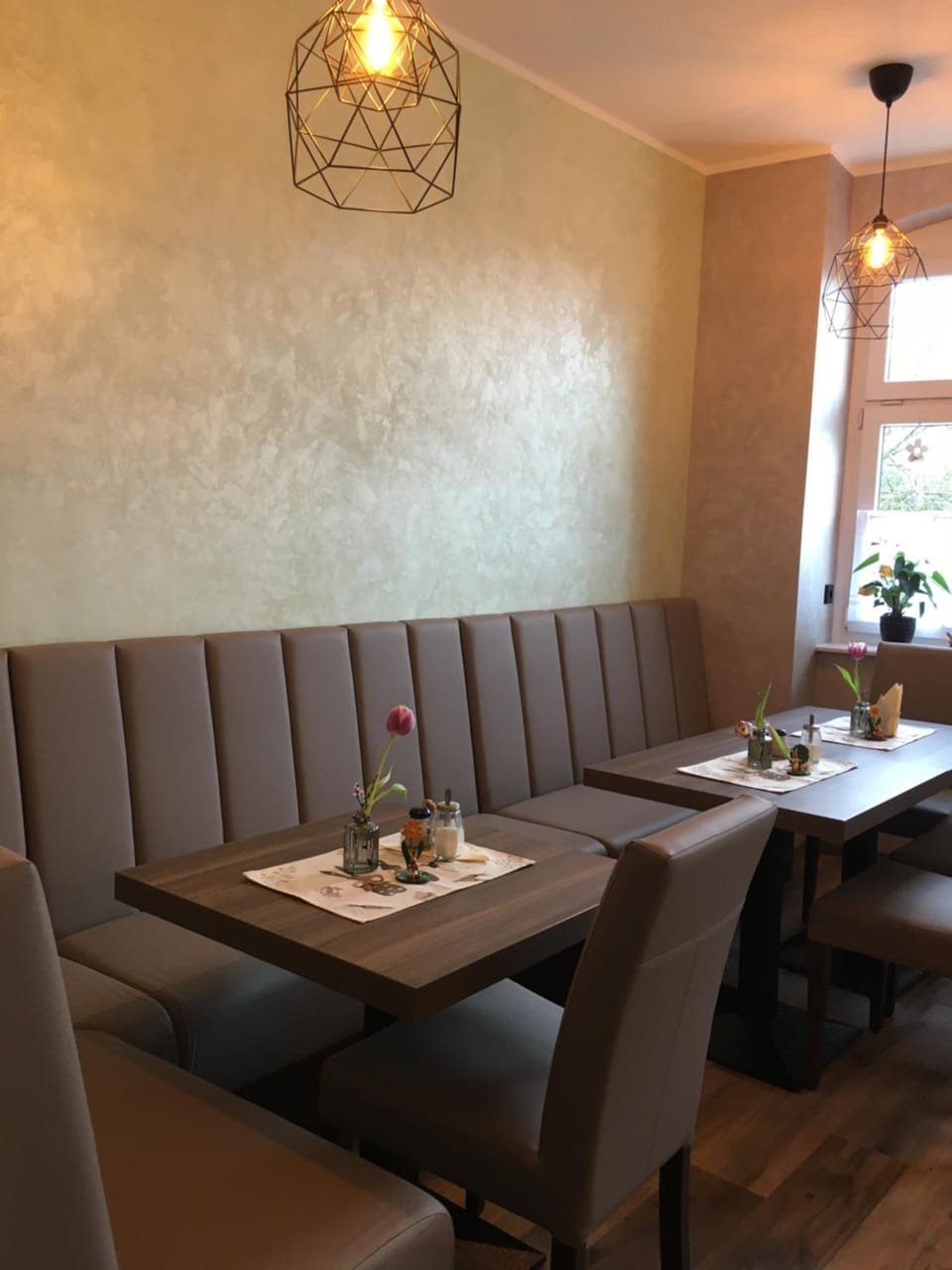 Restaurant/places to eat, Breakfast
