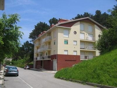 EN PLAYA SAN VICENTE DE LA BARQUERA Apartment in Western coast of Cantabria