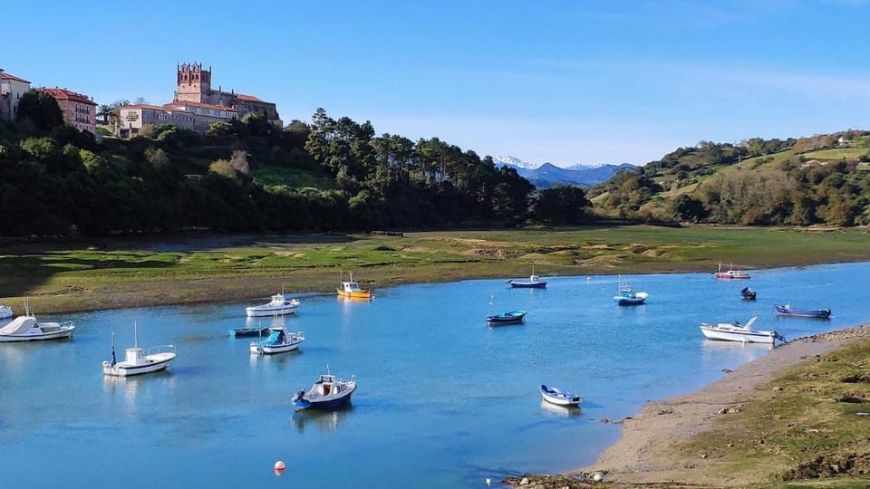EN PLAYA SAN VICENTE DE LA BARQUERA Apartment in Western coast of Cantabria