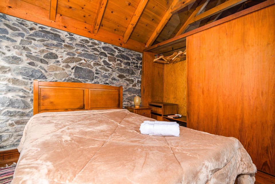 Bed, Photo of the whole room, Bedroom, towels, wardrobe