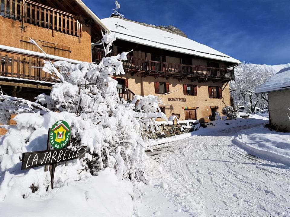 Property building, Winter
