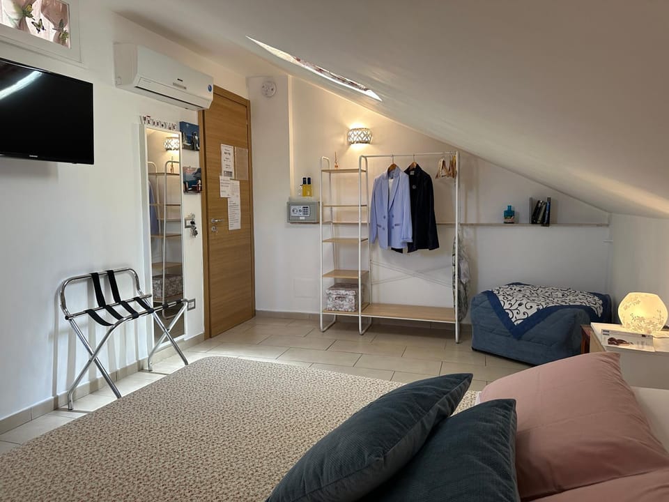 B&B FRAI Bed and Breakfast in Sorrento