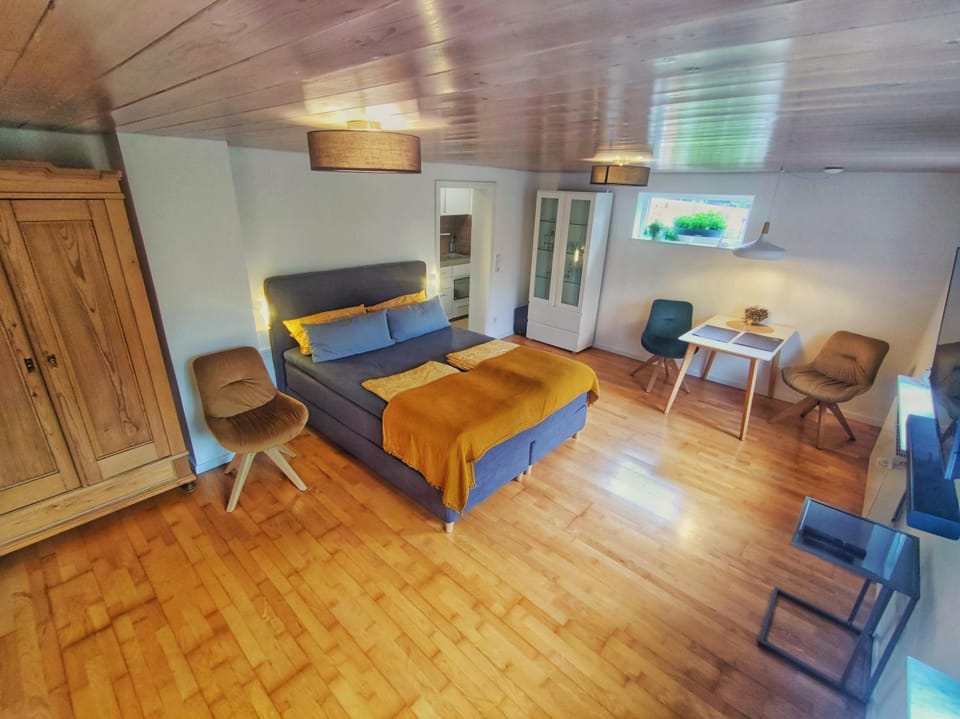 Living room, Bedroom