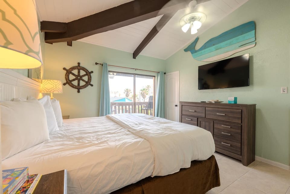 Cranes Cove Tranquil 1BR Coastal Getaway 340 Apartment in South Padre Island