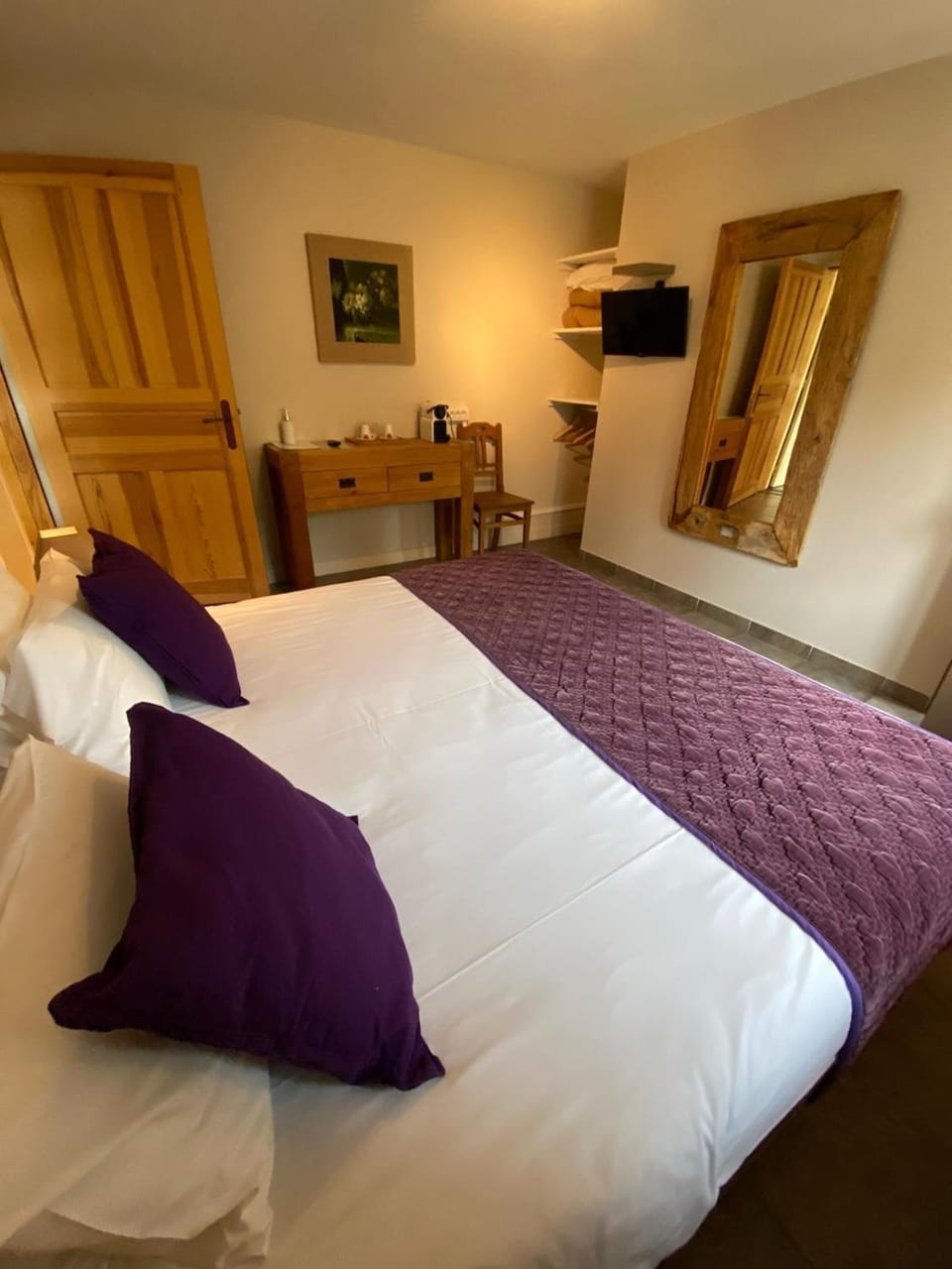 Photo of the whole room, Bedroom, Facility for disabled guests