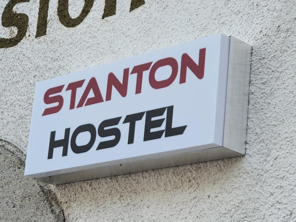 Facade/entrance, Property logo or sign, Winter, Logo/Certificate/Sign
