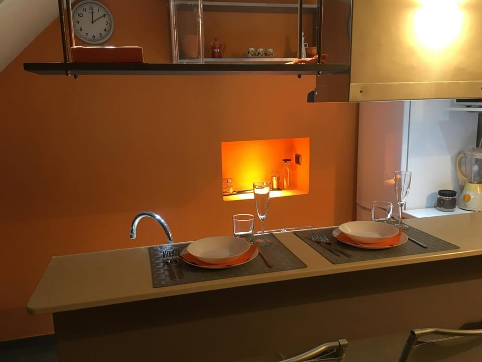 Ancient walls home Apartment in Genoa