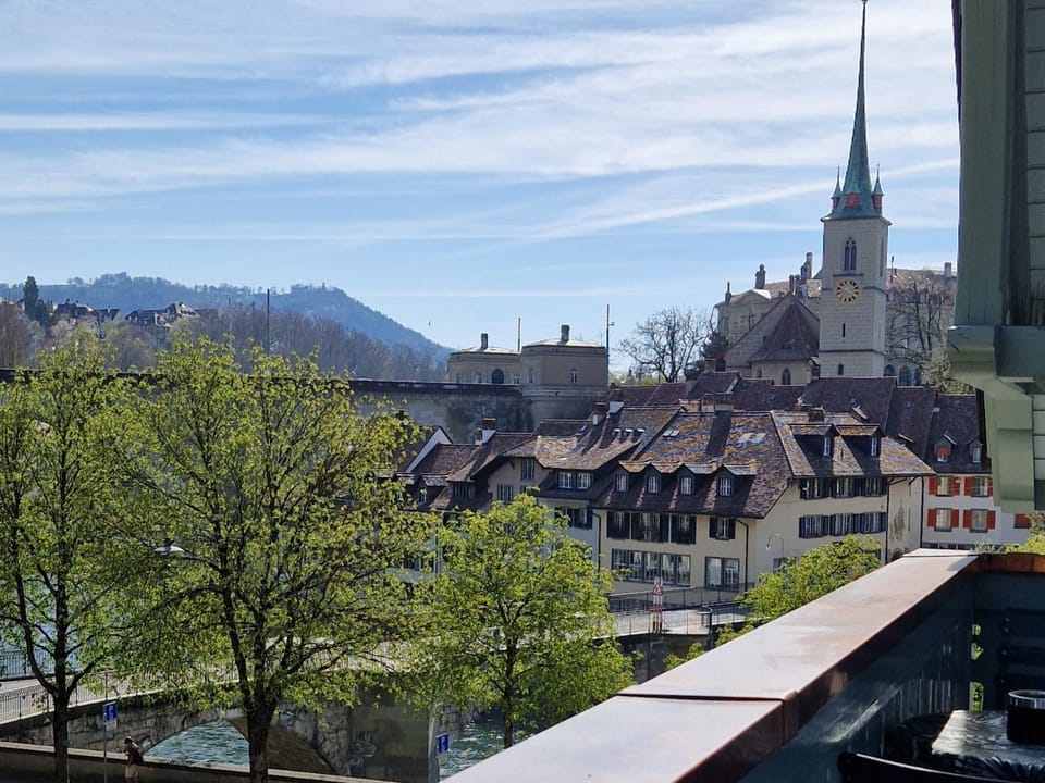 Neighbourhood, City view