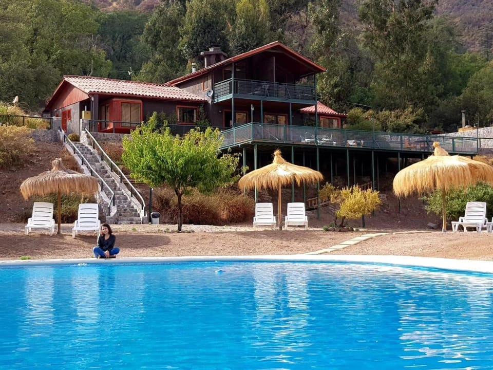 Off site, On site, Pool view