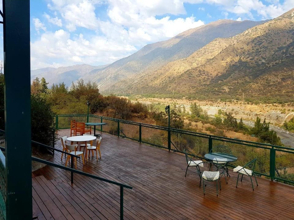 Balcony/Terrace, Garden view, Mountain view