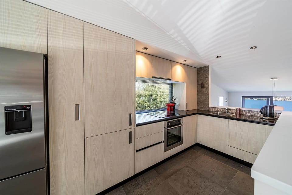 Kitchen or kitchenette, oven, stove