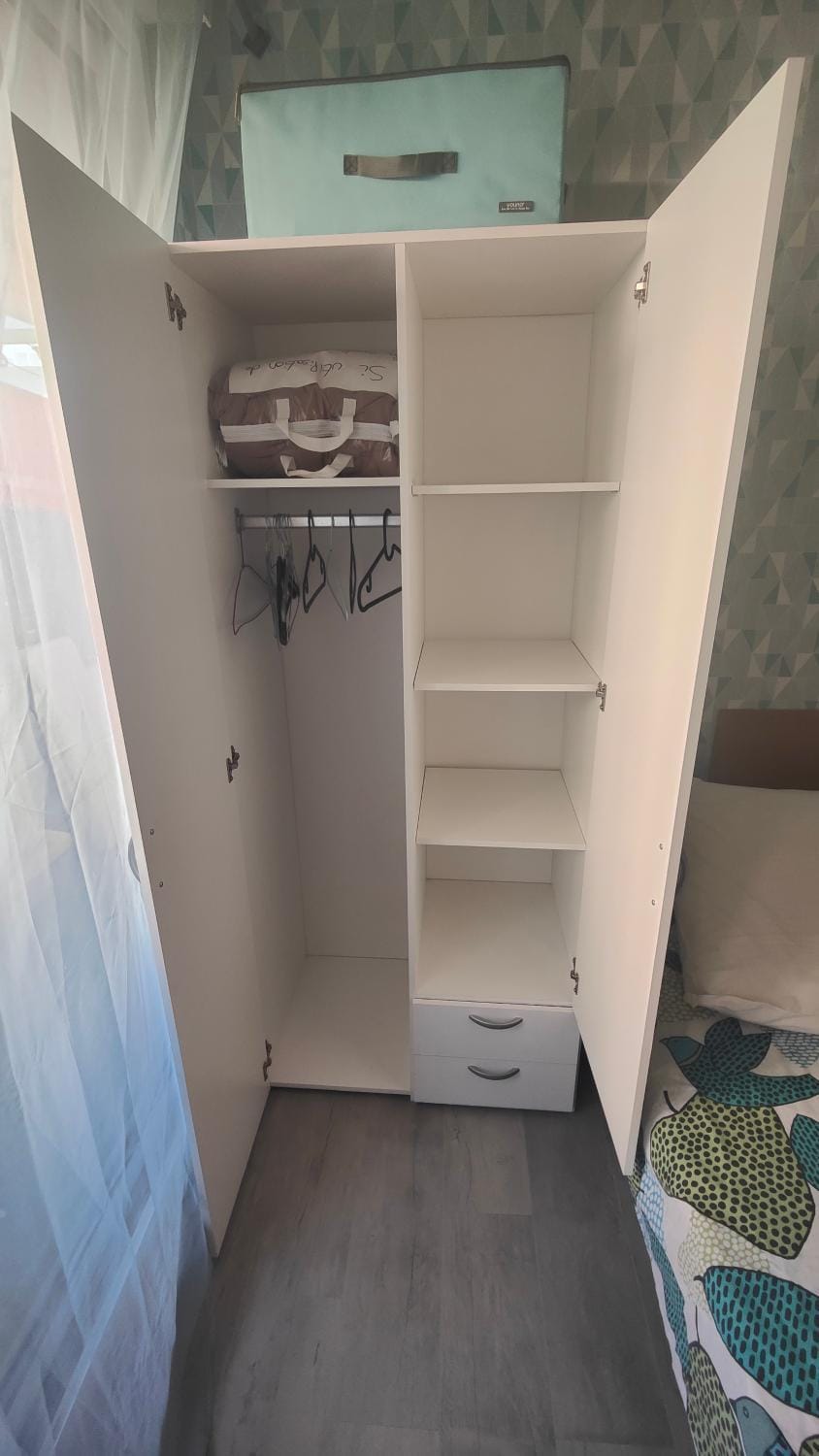 wardrobe