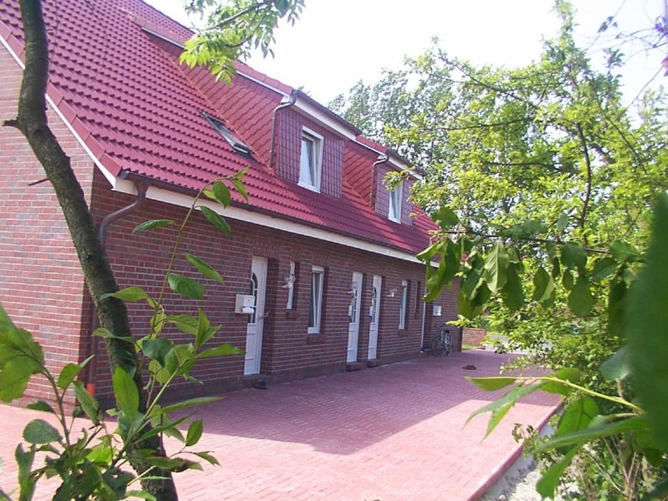 Property building, Patio