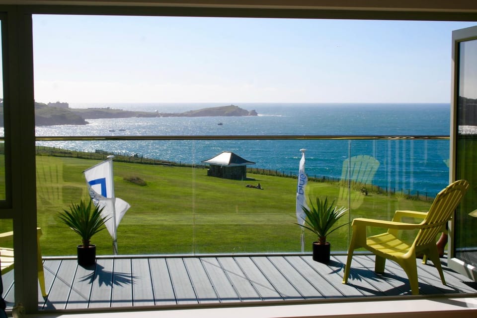 Natural landscape, Balcony/Terrace, Beach, Sea view