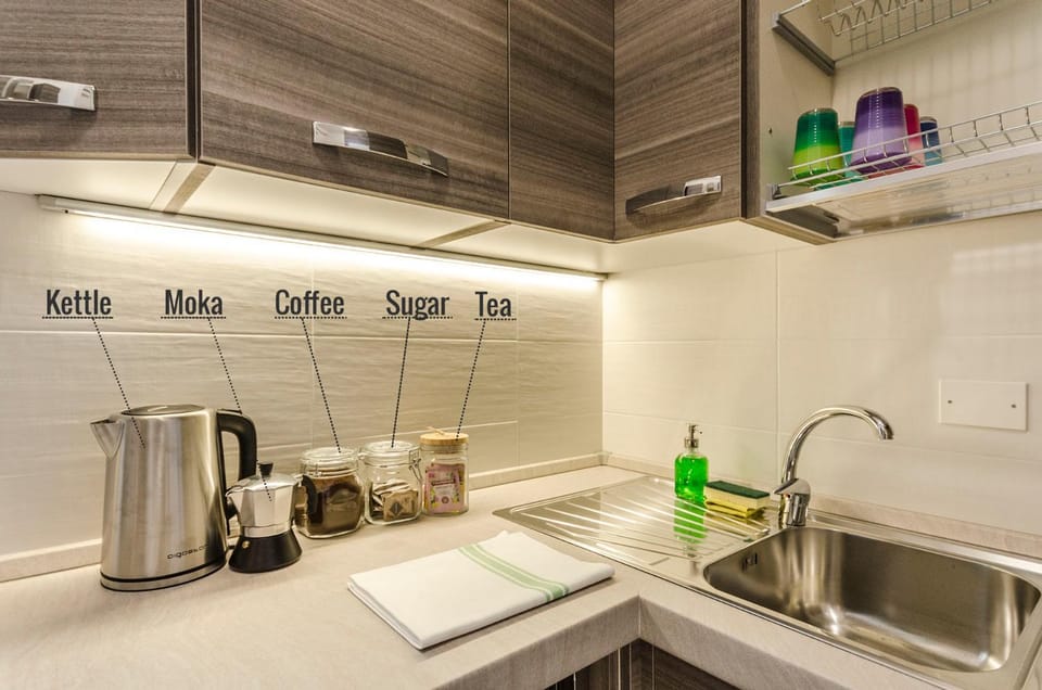 Coffee/tea facilities, Kitchen or kitchenette