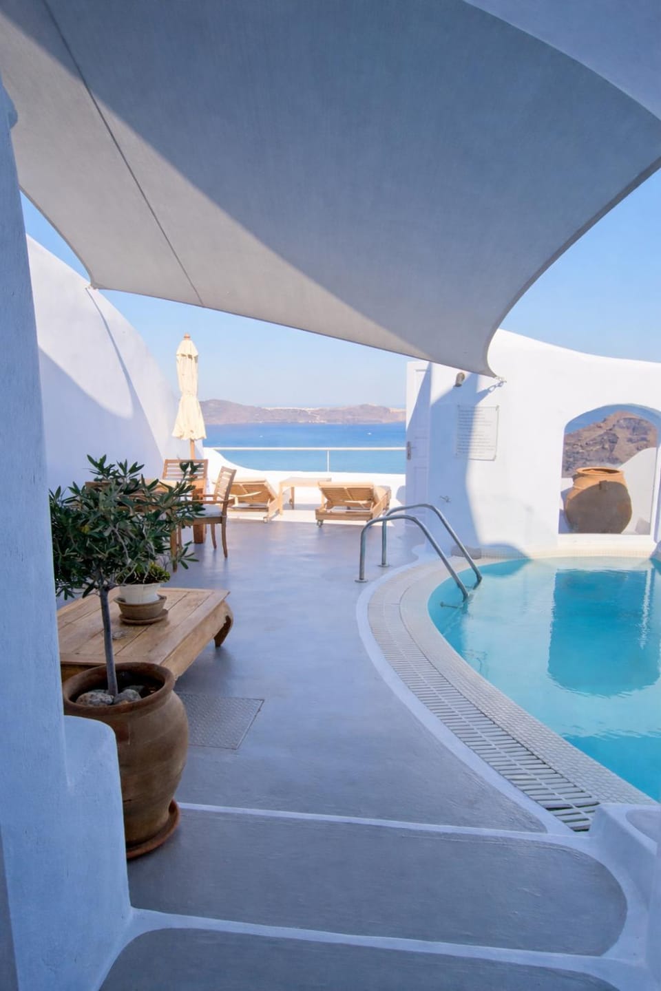 Patio, Natural landscape, View (from property/room), Balcony/Terrace, Sea view, Swimming pool, sunbed