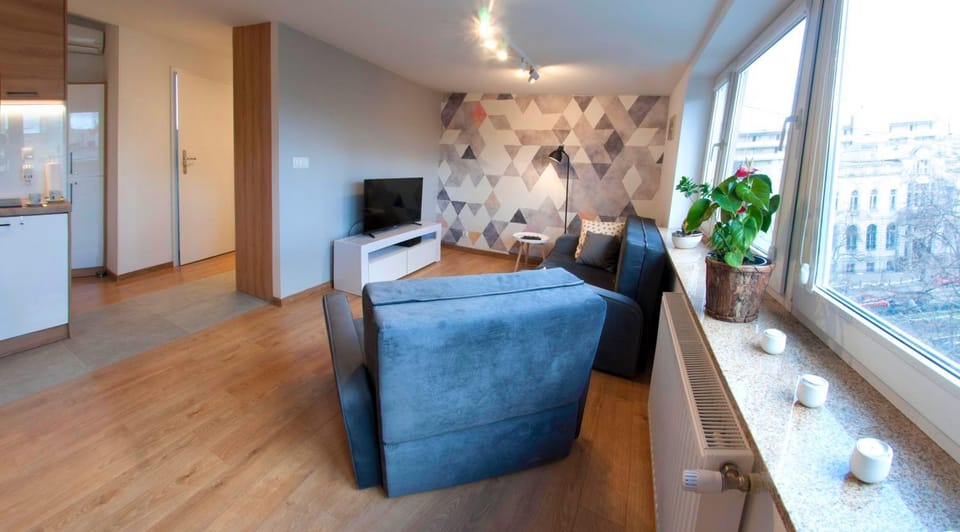 TV and multimedia, Photo of the whole room, Seating area