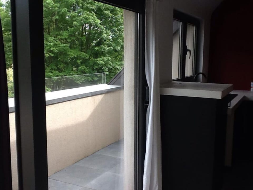 Balcony/Terrace, Garden view