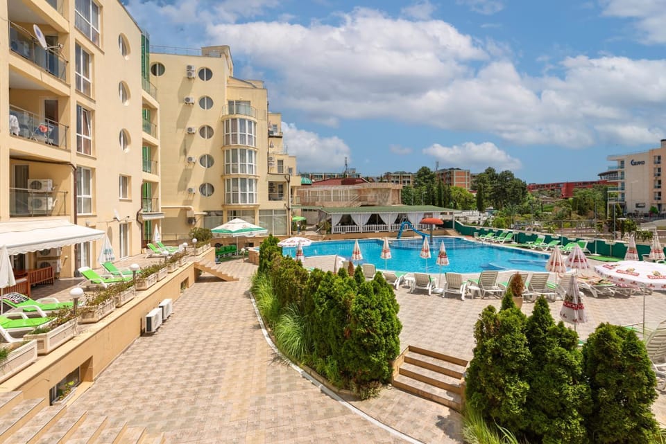 Pool view