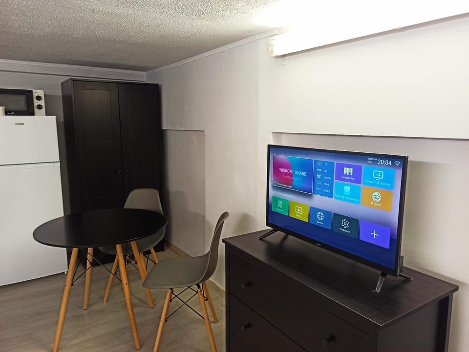 Data Maisonettes - City Center Budget Semi Basement Apartment hotel in Decentralized Administration of the Aegean