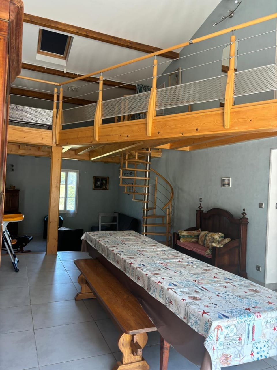 Communal lounge/ TV room, Living room