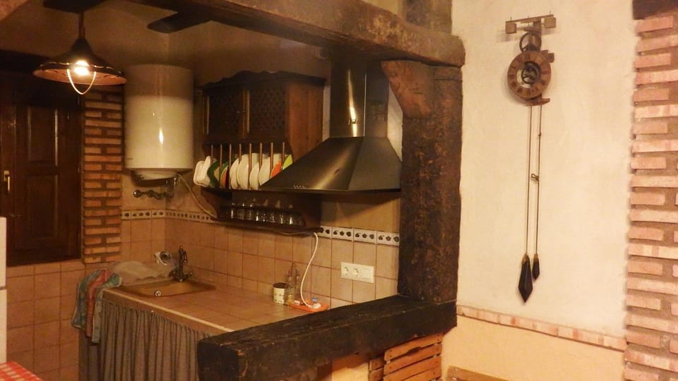 Casa Rural La Ossa House in Castile-La Mancha