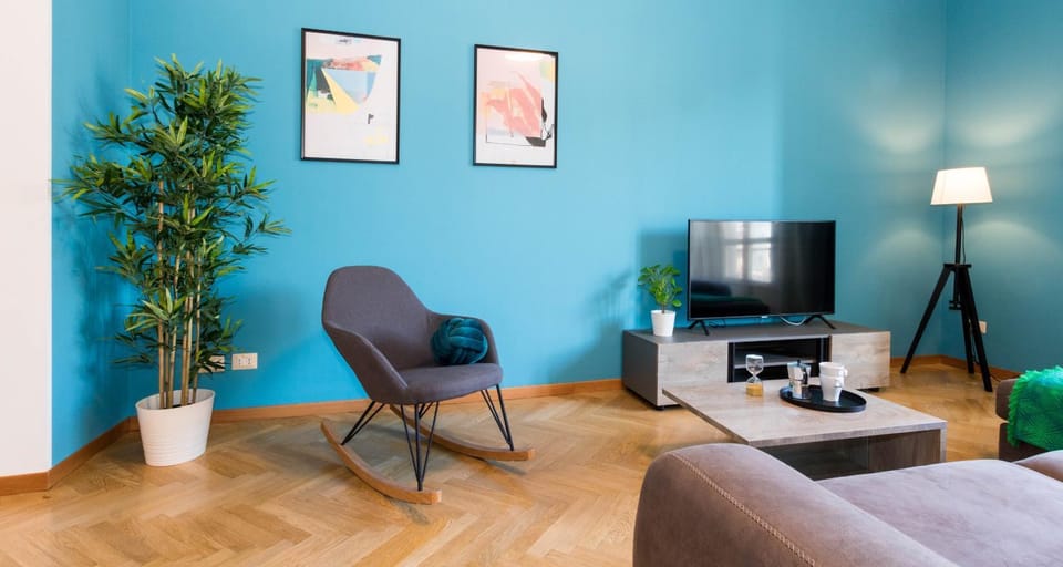 TV and multimedia, Living room, Seating area