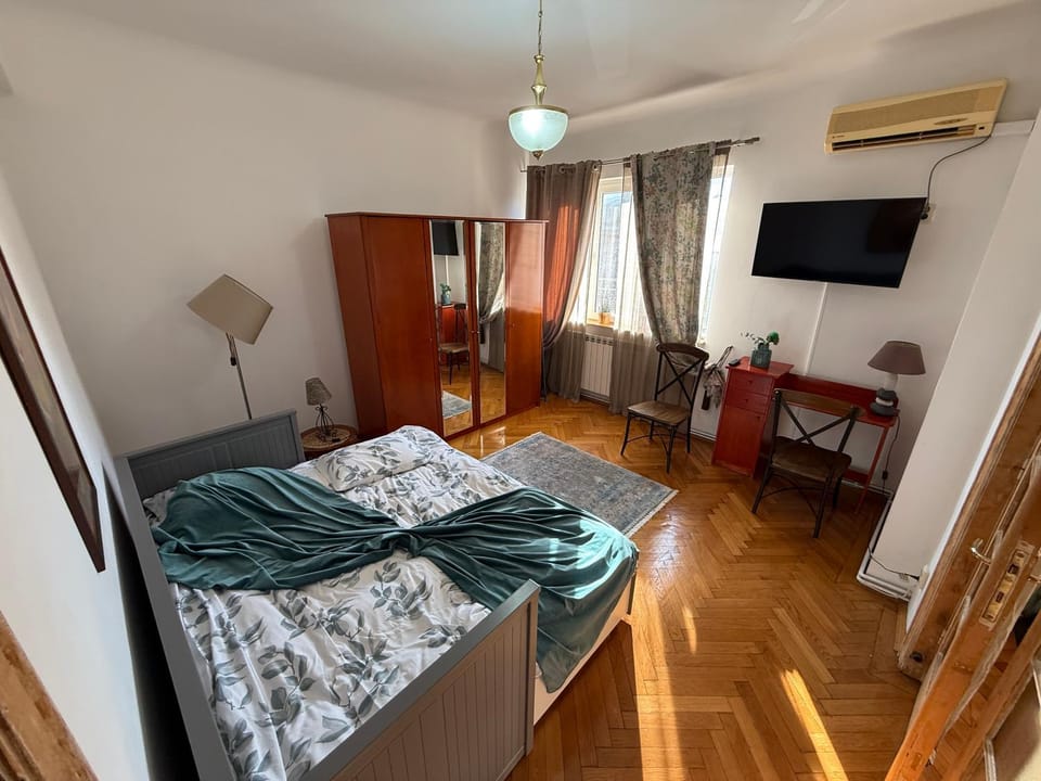 Vintage Apartment Apartment in Bucharest