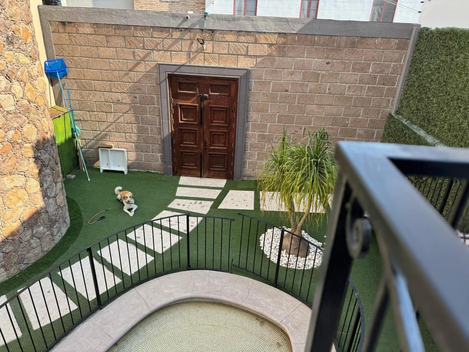 Patio, Swimming pool