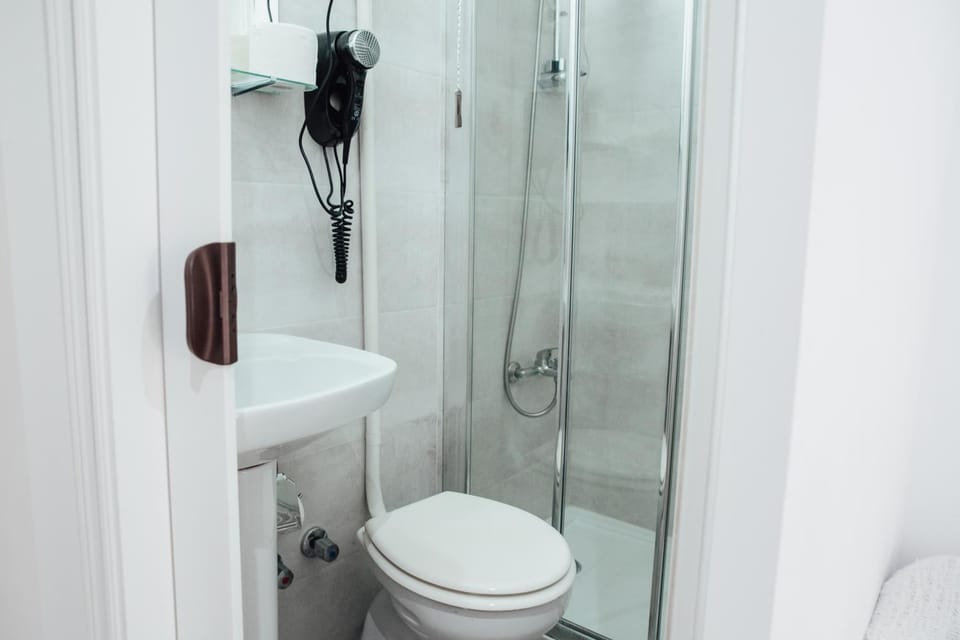 Hostal Ruta de Francia Bed and Breakfast in Barcelona