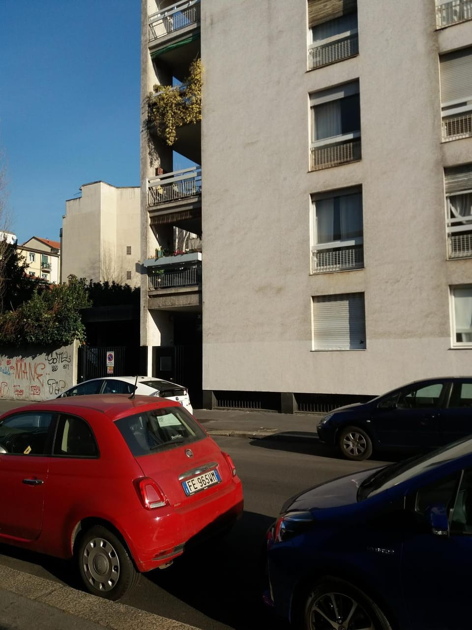 Facade/entrance, Day