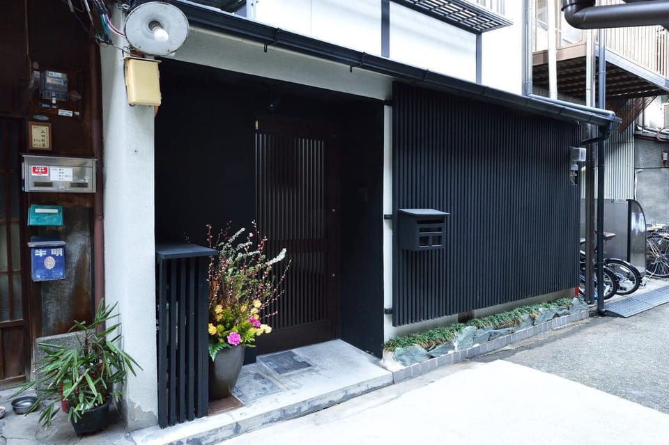 Facade/entrance, Day