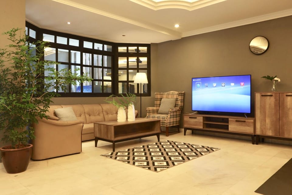 Communal lounge/ TV room, Living room