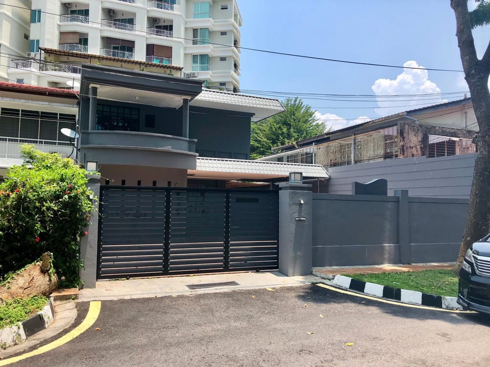 Property building, Street view, Internal: Not applicable to any particular room