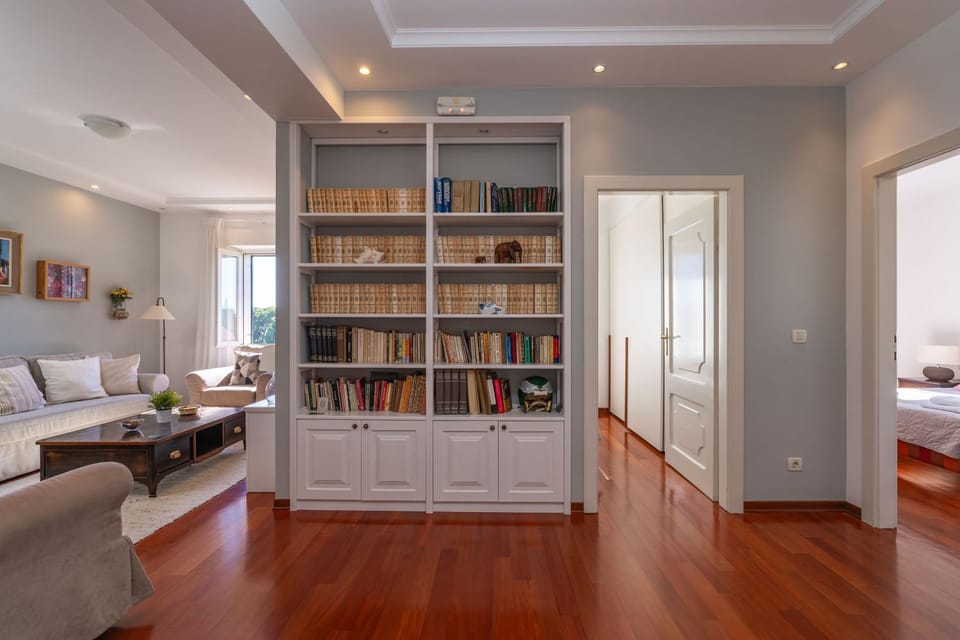 Library, Library, Living room, Decorative detail